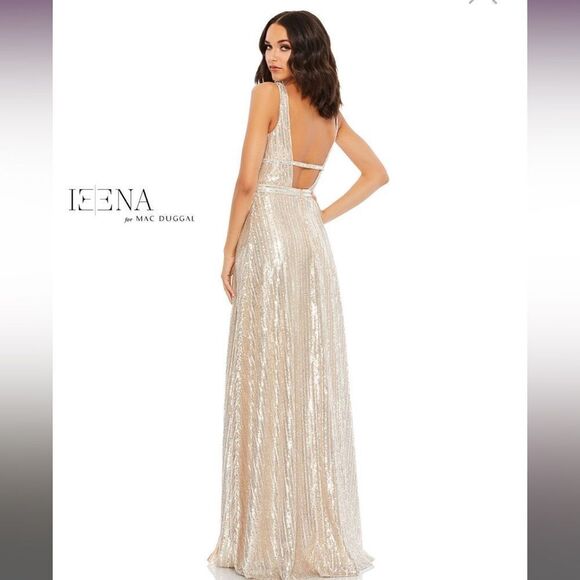 Mac Duggal Sequined Gown Style 49012 Sleeveless High Slit size 4 NWT - Picture 3 of 12